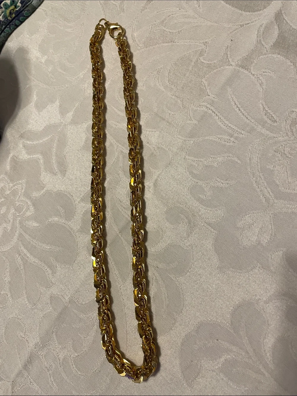 Gold-Tone Women’s Rope Link Necklace - Picture 3 of 5